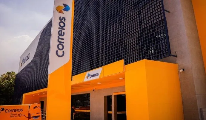 CMN Autoriza Garantia da União para Crédito de R$ 8 Bilhões aos Correios CMN Autoriza Garantia da União para Crédito de R$ 8 Bilhões aos Correios