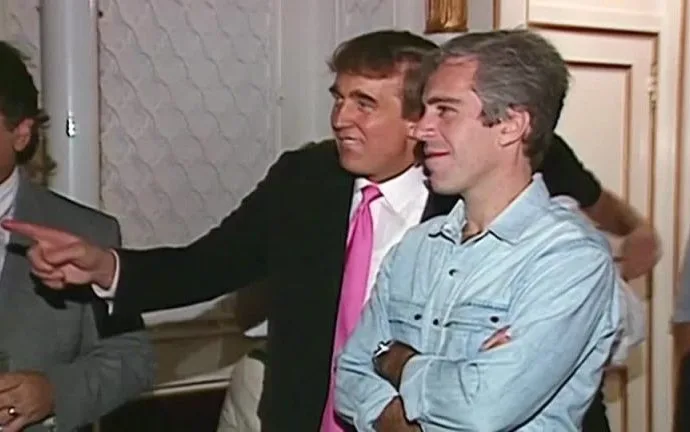 TRUMP E EPSTEIN: NOVAS REVELAÇÕES SOBRE LIGAÇÃO POLICIAL