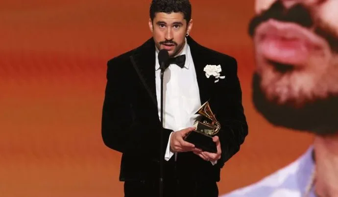 GRAMMY: BAD BUNNY CONQUISTA O ÁLBUM DO ANO GRAMMY: BAD BUNNY CONQUISTA O ÁLBUM DO ANO