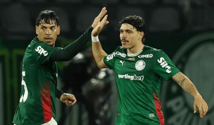 PALMEIRAS GARANTE VITÓRIA NO BRASILEIRÃO COM GOLEADA