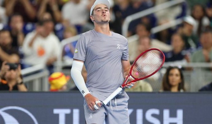 João Fonseca Avança no Ranking ATP Graças à Vitória de Medvedev em Dubai