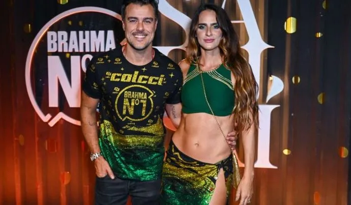 CARNAVAL: FAMOSOS E DESFILES NO RIO DE JANEIRO