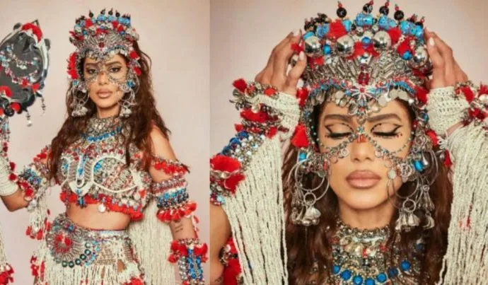 Anitta Celebra os Orixás em Grande Estilo Durante seu Bloco no Rio de Janeiro Anitta Celebra os Orixás em Grande Estilo Durante seu Bloco no Rio de Janeiro