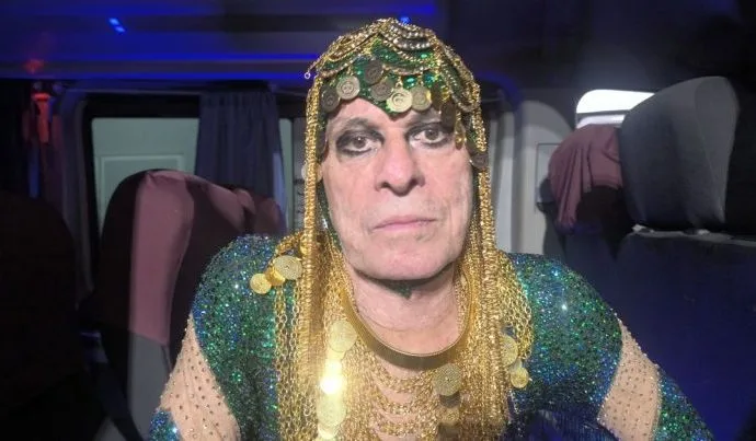 Ney Matogrosso Brilha na Sapucaí em Homenagem da Imperatriz Leopoldinense