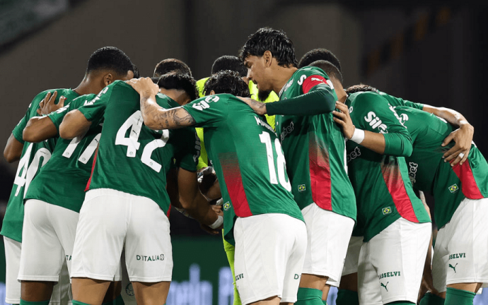 Erros de Procedimento Marcam Vitória do Palmeiras Sobre o Fluminense