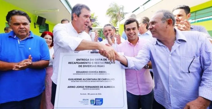 INFRAESTRUTURA URBANA E EDUCAÇÃO EM ROCEDO