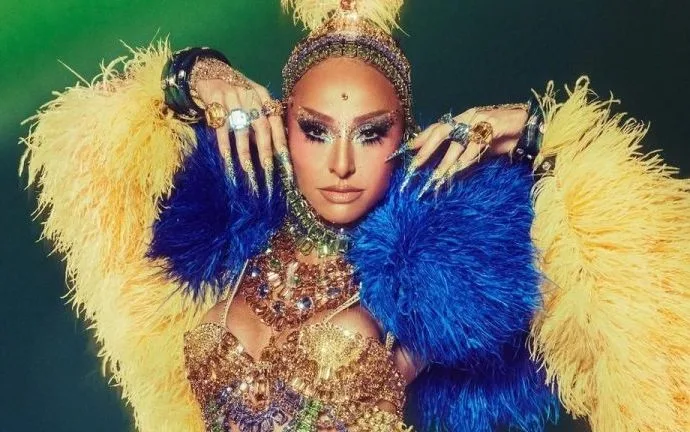 LOOK BRAZILCORE DE SABRINA SATO NO CARNAVAL 2026