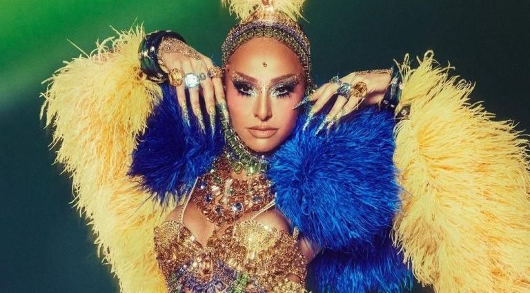 LOOK BRAZILCORE DE SABRINA SATO NO CARNAVAL 2026