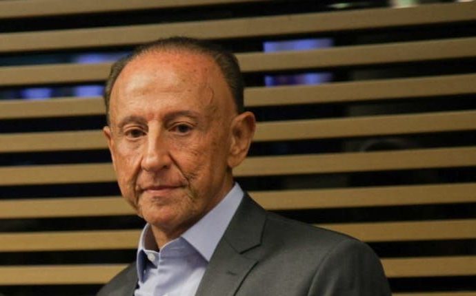 Debate sobre a Redução da Jornada de Trabalho deve ser Adiado para 2027, Afirmam Especialistas Debate sobre a Redução da Jornada de Trabalho deve ser Adiado para 2027, Afirmam Especialistas