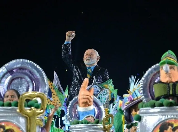 CARNAVAL 2026: ACADÊMICOS DE NITERÓI DESFILA EM RIO