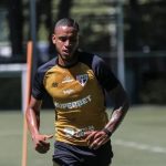 André Silva Retorna ao São Paulo Após Recuperação de Lesões