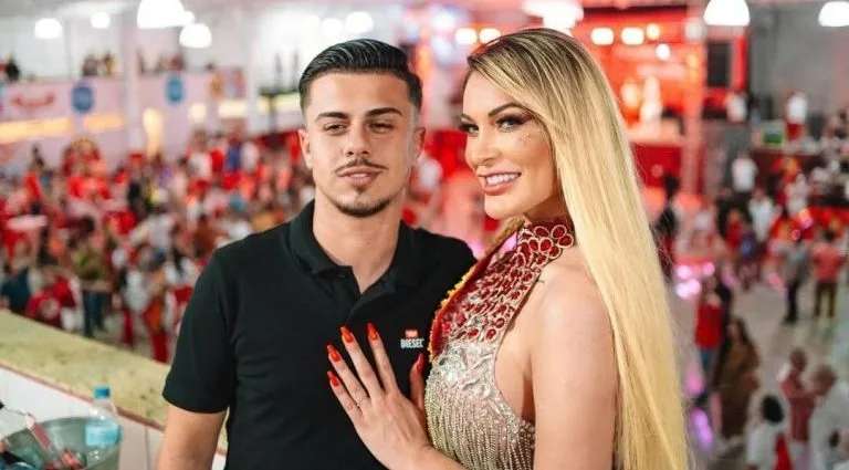 ANDRESSA URACH REVELA CASAMENTO EM POSTAGEM EMOCIONANTE