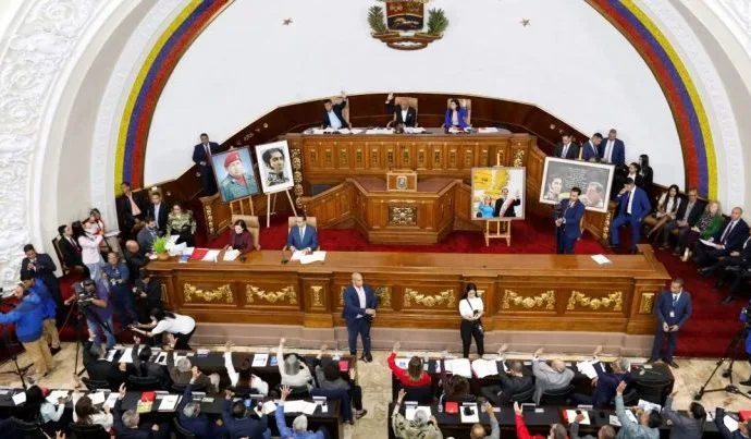 Venezuela Recebe Mais de 1.550 Pedidos de Perdão sob Nova Lei de Anistia Venezuela Recebe Mais de 1.550 Pedidos de Perdão sob Nova Lei de Anistia