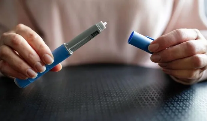 CANETAS EMAGRECEDORAS: ALERTA SOBRE PANCREATITE