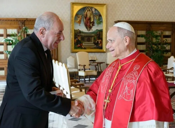 Papa Leão XIV Encontra Presidente da Hungria em Audiência Oficial