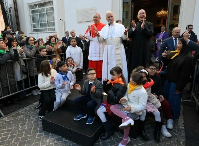 Visita do Papa à Paróquia do Sagrado Coração de Jesus: Uma Mensagem de Esperança e Proximidade