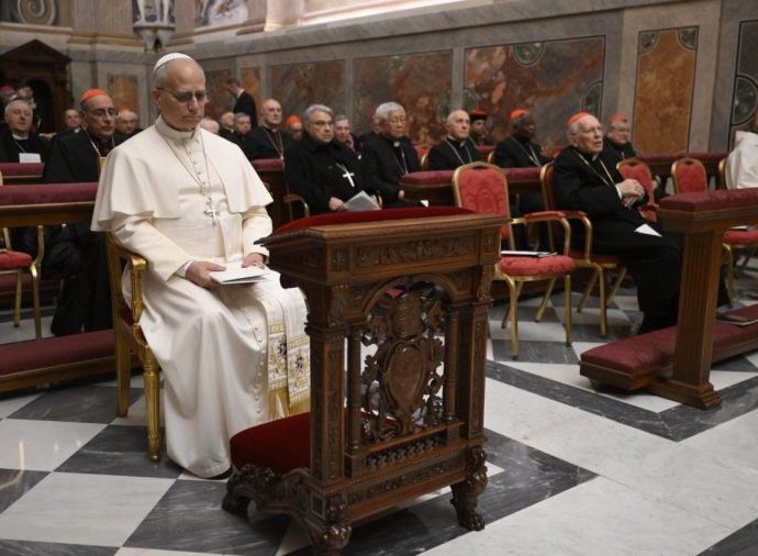 Início dos Exercícios Espirituais da Quaresma com o Papa no Vaticano