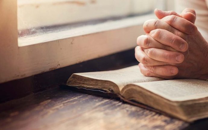 A PALAVRA DE DEUS: A VOZ QUE TRANSFORMA VIDAS