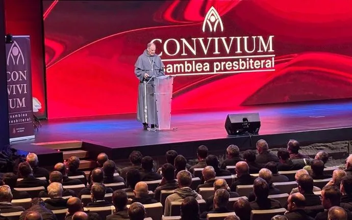 ASSEMBLEIA PRESBITERAL: BENEFÍCIOS DA EVANGELIZAÇÃO COLETIVA