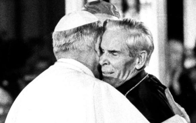 ARCEBISPO FULTON SHEEN RUMO À BEATIFICAÇÃO