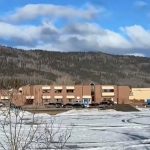 ATAQUE A TIROS: TRAGÉDIA EM ESCOLA NO CANADÁ