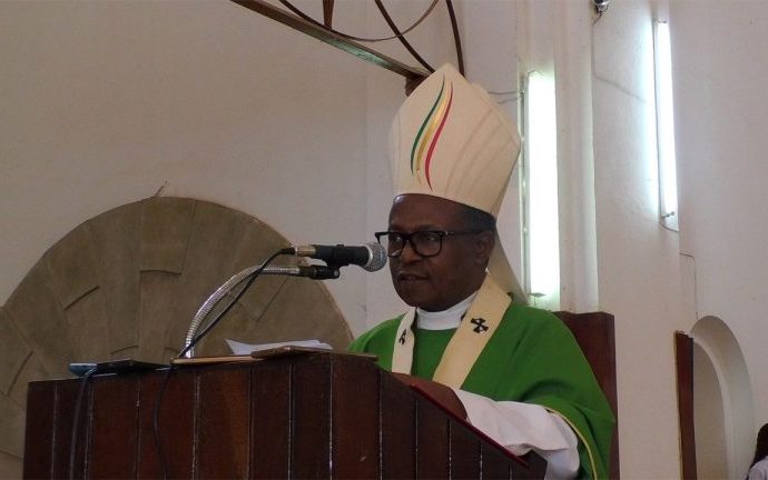 CORRUPÇÃO: DOM INÁCIO SAÚRE CHAMA JOVENS À AÇÃO