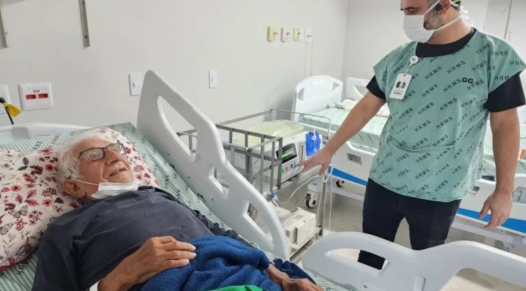 DIÁLISE PERITONEAL: AUTONOMIA E QUALIDADE DE VIDA