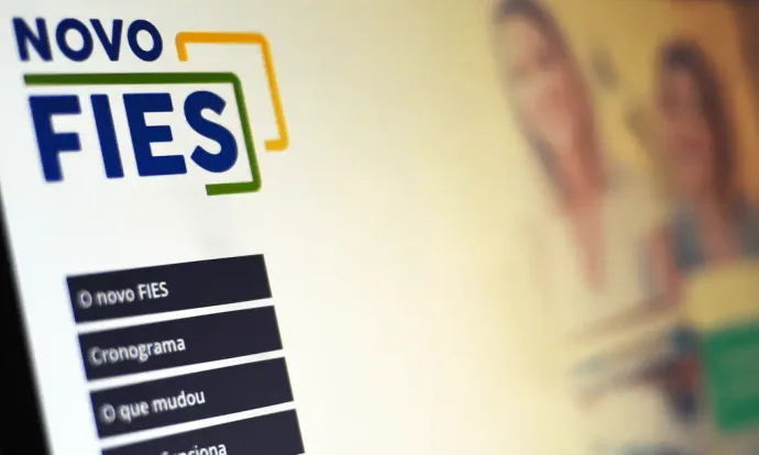 FIES 2026: INSCRIÇÕES PARA O 1º SEMESTRE TERMINAM HOJE