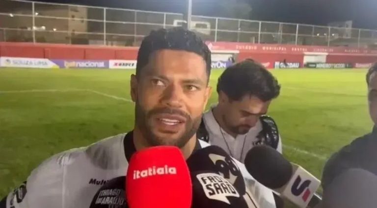 HULK ANALISA SAÍDA DE SAMPAOLI NO ATLÉTICO-MG