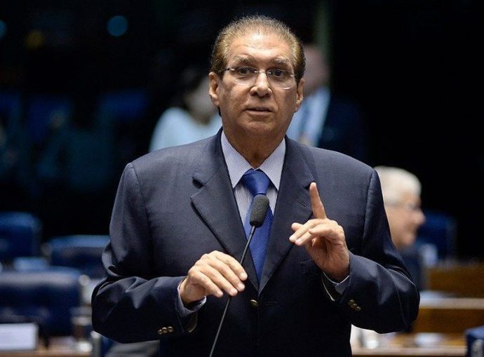 JADER BARBALHO: INTERNADO EM BELÉM COM DESIDRATAÇÃO JADER BARBALHO: INTERNADO EM BELÉM COM DESIDRATAÇÃO