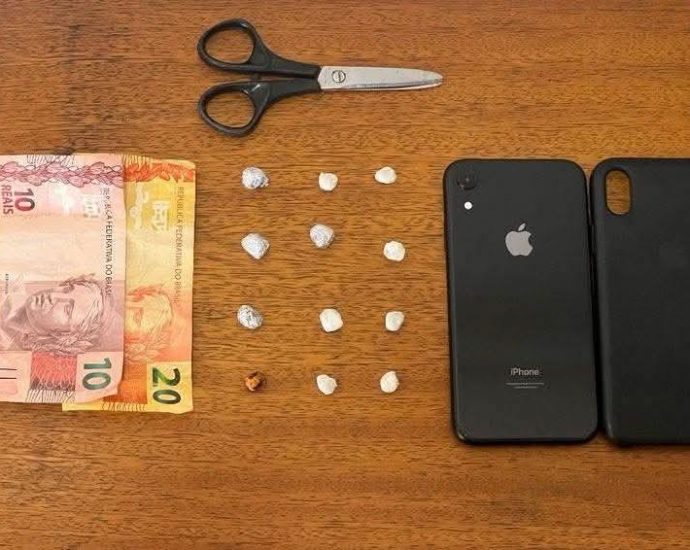 TRÁFICO DE DROGAS: JOVEM É PRESO EM ANDRADINA (SP)