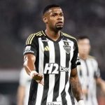 Atlético-MG Avança nas Negociações para a Saída de Júnior Santos