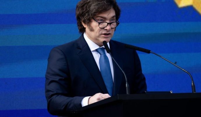 Javier Milei e a Revolução Trabalhista na Argentina Javier Milei e a Revolução Trabalhista na Argentina