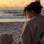 Millie Bobby Brown Celebra Aniversário com Foto Rara ao Lado da Filha