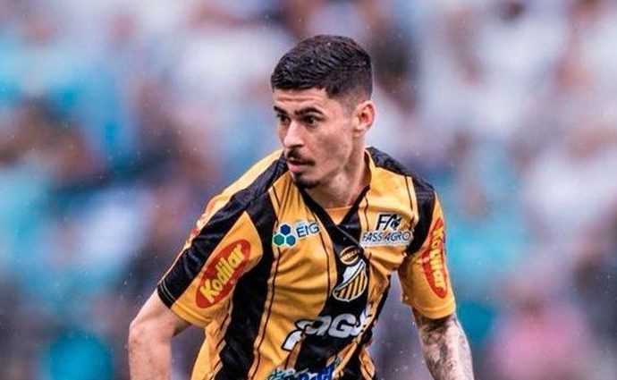 Novorizontino Surpreende Santos com Gol de Rômulo em Jogo Decisivo Novorizontino Surpreende Santos com Gol de Rômulo em Jogo Decisivo