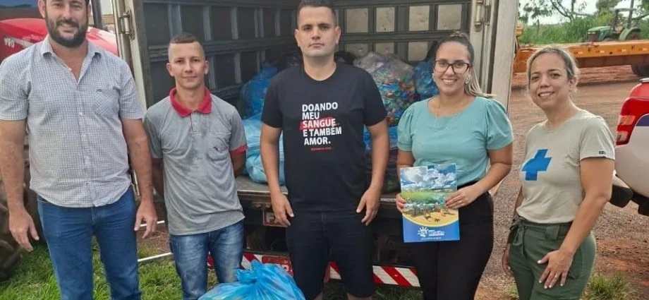 TAMPINHAS PLÁSTICAS: SOLIDARIEDADE E SUSTENTABILIDADE EM CASTILHO TAMPINHAS PLÁSTICAS: SOLIDARIEDADE E SUSTENTABILIDADE EM CASTILHO