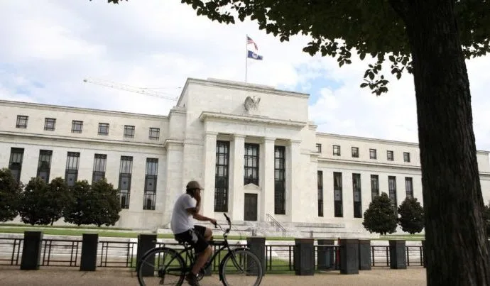 JUROS ESTÁVEIS: BARR DO FED FALA SOBRE INFLAÇÃO