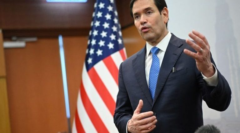 AMERICANOS E EUROPA: A UNIÃO QUE PERDURA AMERICANOS E EUROPA: A UNIÃO QUE PERDURA