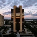 Mercado Financeiro Revisa Projeções do IPCA e Outros Indicadores Econômicos