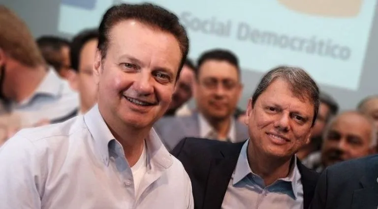 Tensão Política em São Paulo: Tarcísio e Kassab em Debate Sobre Lealdade e Submissão Tensão Política em São Paulo: Tarcísio e Kassab em Debate Sobre Lealdade e Submissão