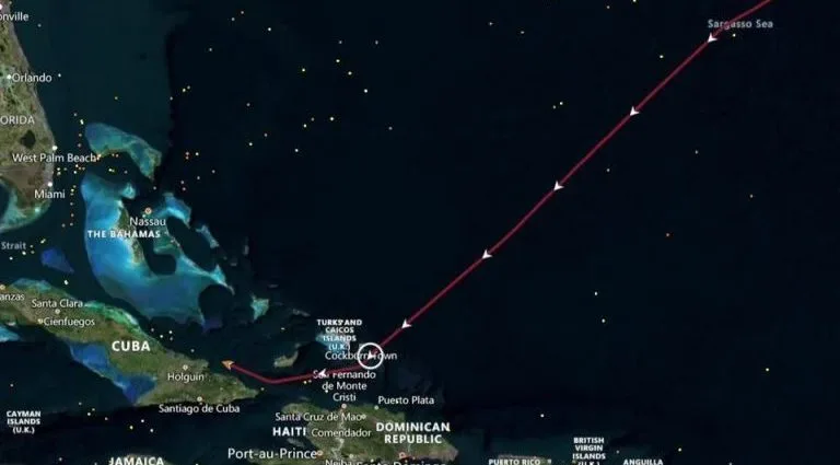 Mudança na Política de Petróleo: Trump Permite Acesso de Petroleiro Russo a Cuba