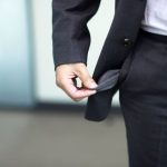 Queda na Inadimplência do Crédito Privado nos EUA, Segundo Fitch Ratings