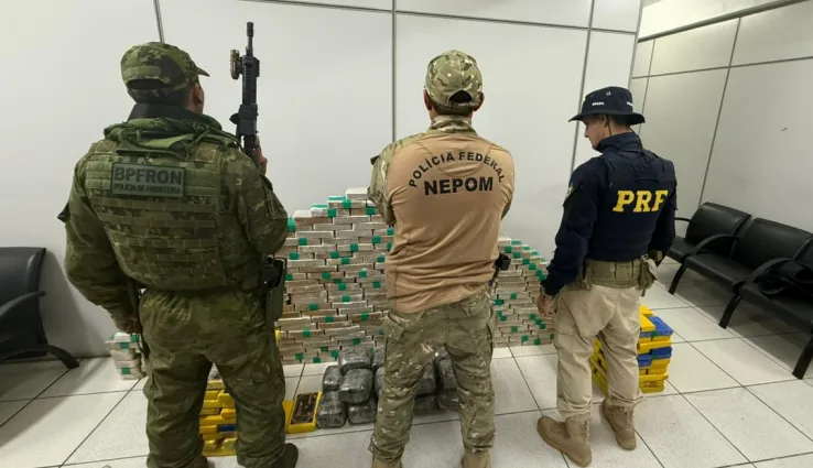 Ações da PRF: Combate ao Narcotráfico e Segurança Pública em Todo o País Ações da PRF: Combate ao Narcotráfico e Segurança Pública em Todo o País