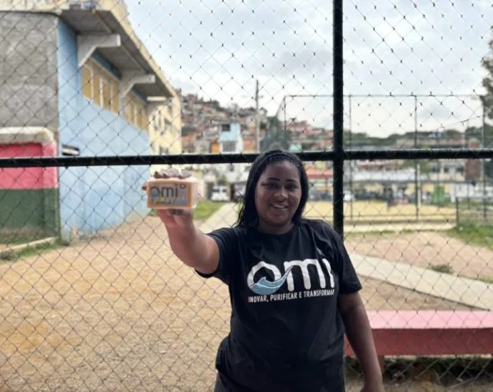 Empoderamento Feminino e Sustentabilidade: O Impacto do Projeto Omìayê na Mangueira
