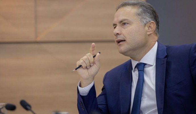 Fiscalização Eletrônica de Fretes no Brasil: Iniciativa do Ministério dos Transportes Fiscalização Eletrônica de Fretes no Brasil: Iniciativa do Ministério dos Transportes