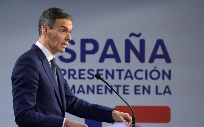 Pedro Sanchez Critica Violentamente a Campanha Militar dos EUA e Israel contra o Irã
