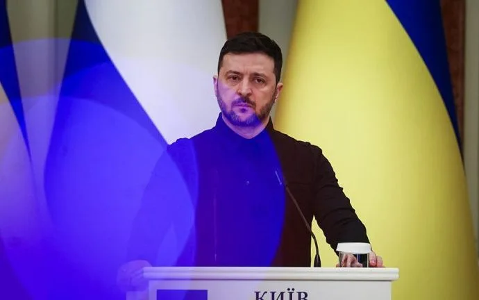 Consequências do Bloqueio de Petróleo de Zelensky: Uma Análise das Tensões com a UE