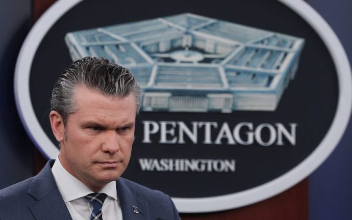 Prioridade do Pentágono: Reabastecimento das Forças Armadas Americanas em Detrimento da Ucrânia