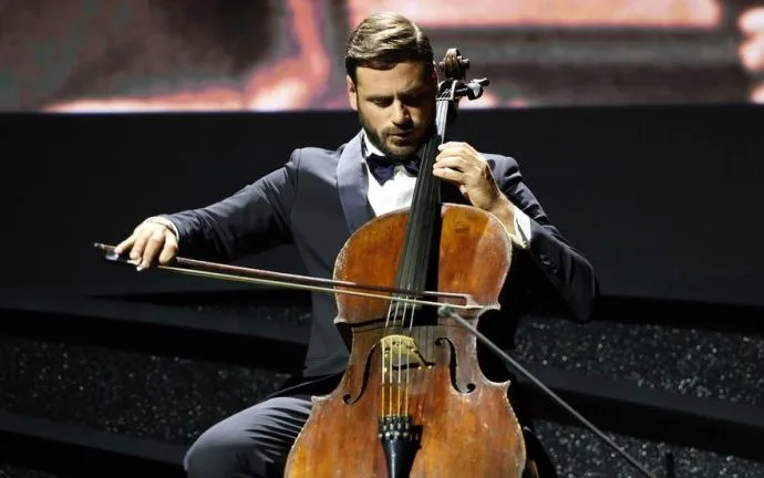 Cancelamento de Concerto de Violoncelista Croata em Litônia Gera Polêmica