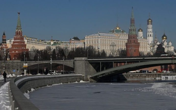 Kremlin Refuta Linguagem Ofensiva em Contatos Diplomáticos com a França Kremlin Refuta Linguagem Ofensiva em Contatos Diplomáticos com a França